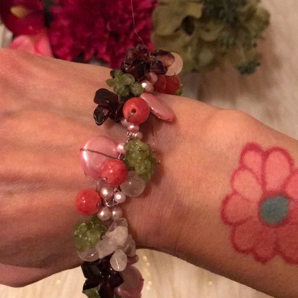 Beautiful multicolor beaded bracelet - Picture 4 of 4